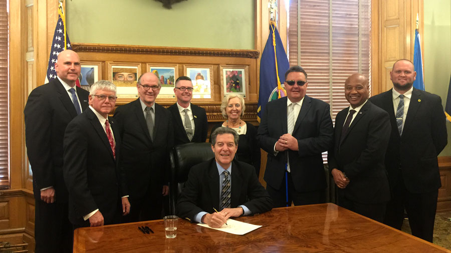Governor Brownback Signs HB 2096
